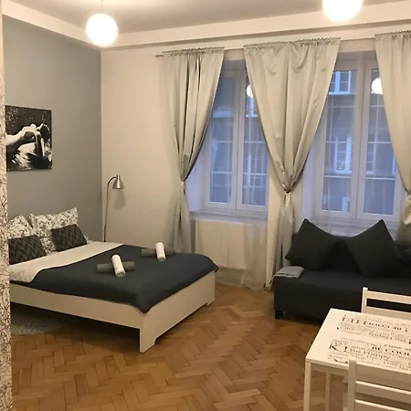 Lägenhet On Miodowa Kraków